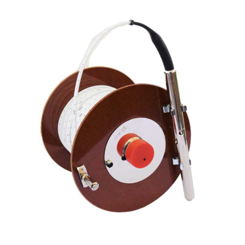 water-level-meter-spohr-water-level-meter-handreel Freatimetro con supporto manuale in laminato